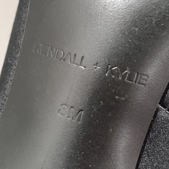 Kendall + Kylie "Abi" Classic Black Satin Pointed Toe Heels,  Like New, Size 8 - Picture 10 of 11